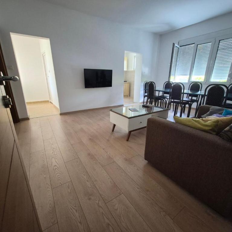 City House Podgorica - Cozy Rooms & Good Vibes - Mešovita Spavaonica - 7