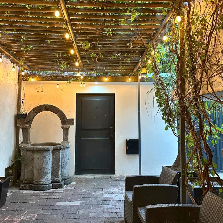 MRE Goldsmith Polanco - Standard Queen Room - 4