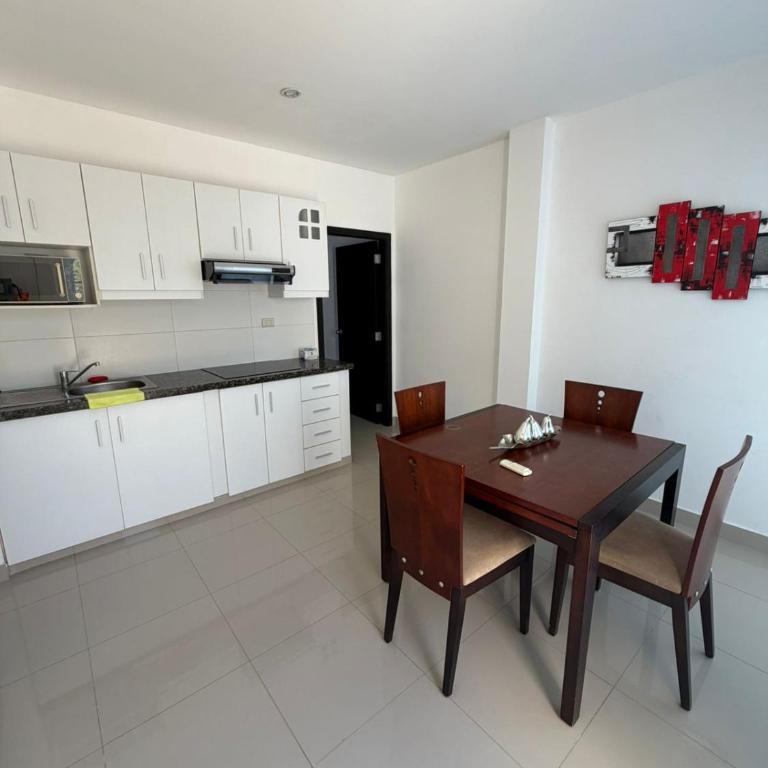 Valdivia Suite - One-Bedroom Apartment - 2