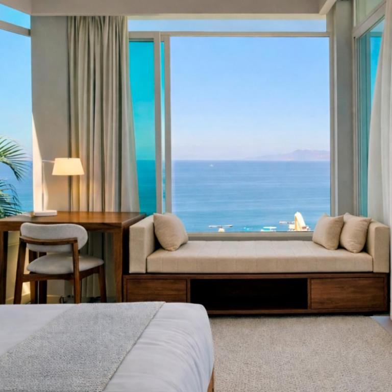 Two-Bedroom Apartment with Panoramic Ocean View and Zona Romantica - Two-Bedroom Apartment - 2