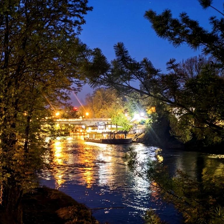 Riverside Panorama Apartment 2 near City Center Brko 2 - Apartman sa 1 Spavaćom Sobom - 1
