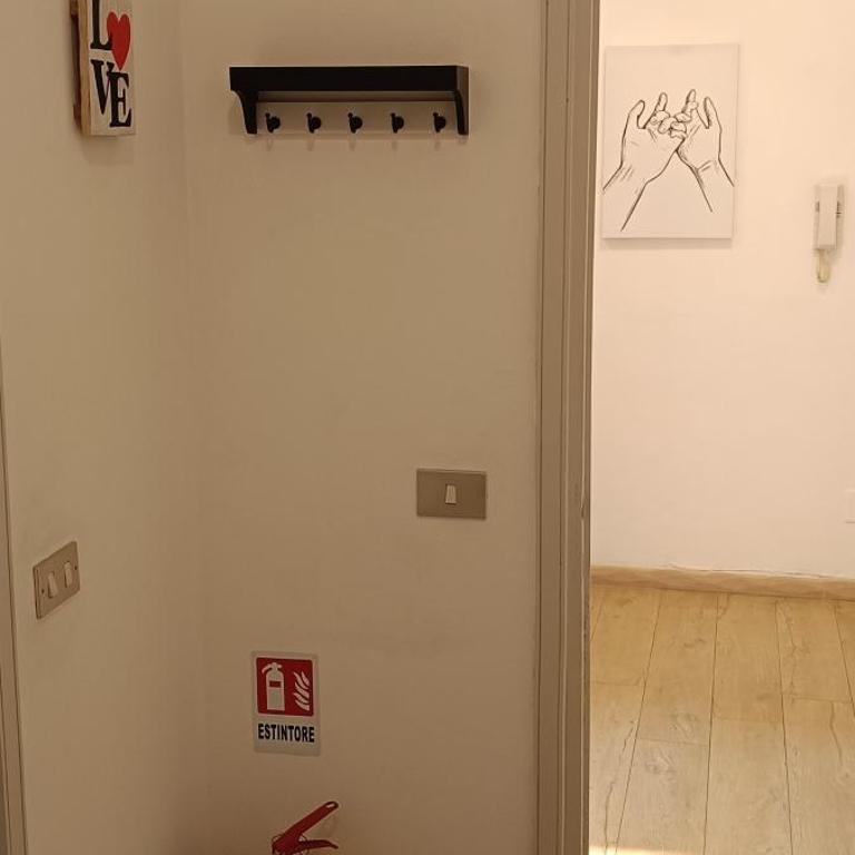 Modena Private Room - Camera Matrimoniale con Bagno Privato - 5