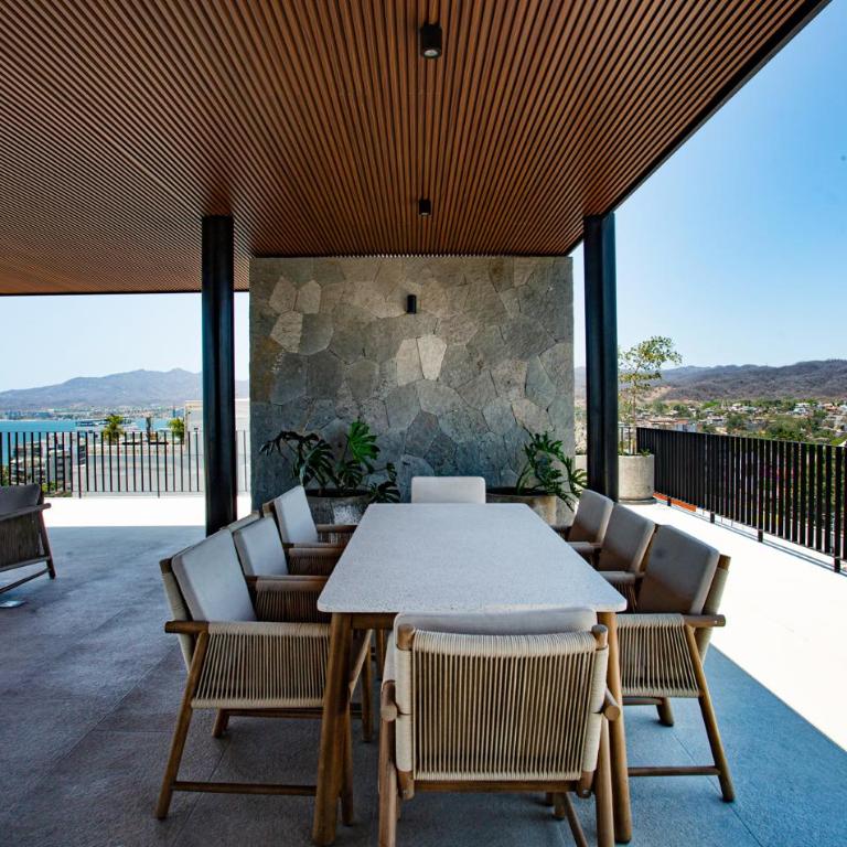Oceana Luxury Escape 3BR3BA Ocean Views - Apartamento - 58