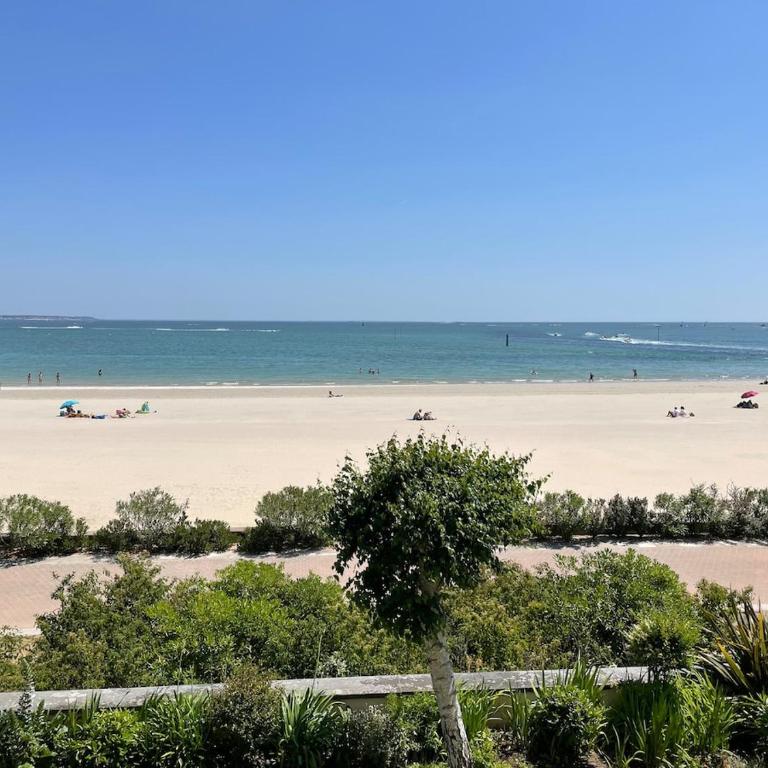 Loua Beach La Baule - Apartment with View - 11