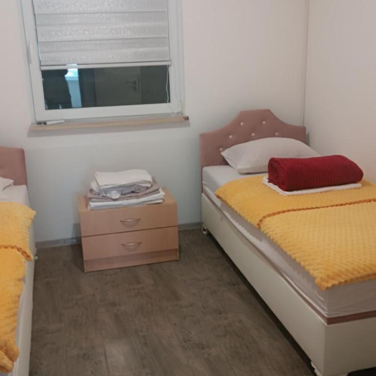 LUX Apartman Sarajevo Centar - Apartman sa 3 Spavaće Sobe - 9