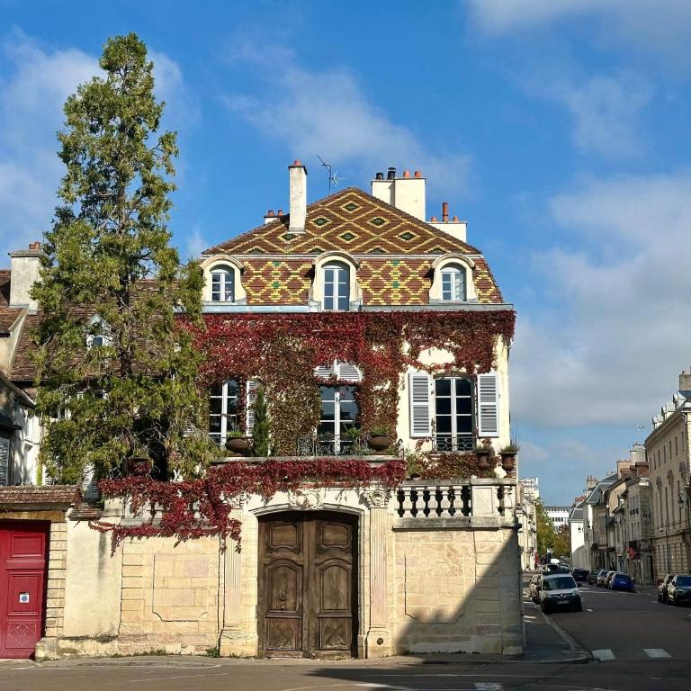 Le Studio des Ducs - One-Bedroom Apartment - 26