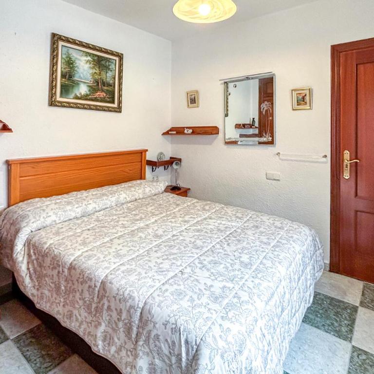 Gorgeous Apartment In Marbella With Wifi - Apartamento de 2 dormitorios - 9