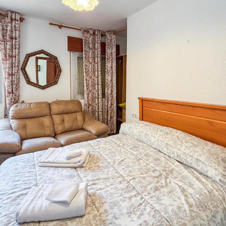 Gorgeous Apartment In Marbella With Wifi - Apartamento de 2 dormitorios - 11