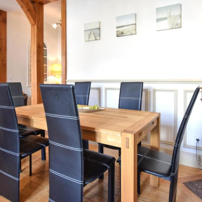 Amazing Home In Deauville With Wifi - Maison de Ville 3 Chambres - 3