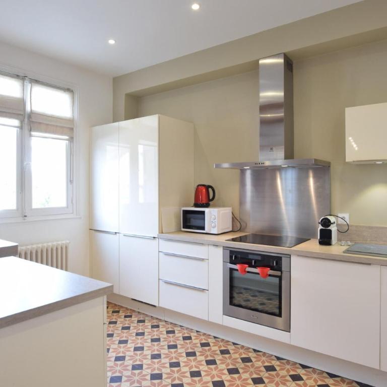 Amazing Home In Deauville With Wifi - Maison de Ville 3 Chambres - 4
