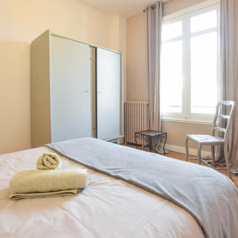 Amazing Home In Deauville With Wifi - Maison de Ville 3 Chambres - 12