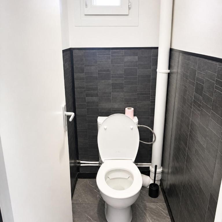 T3 lumineux avec balcon et parking proche plages et du centre-ville Ajaccio - Appartement 2 Chambres - 7