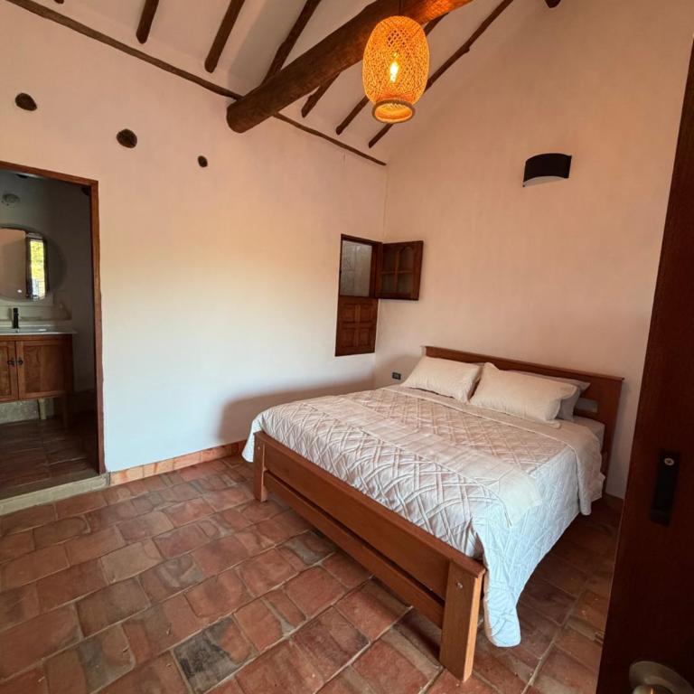 Santo Domingo Campestre - Standard Double Room with Fan - 2
