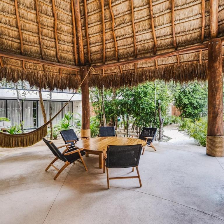Quiet 2BR Penthouse w Private Pool and Gym, CoWork - Apartamento de 2 dormitorios - 12