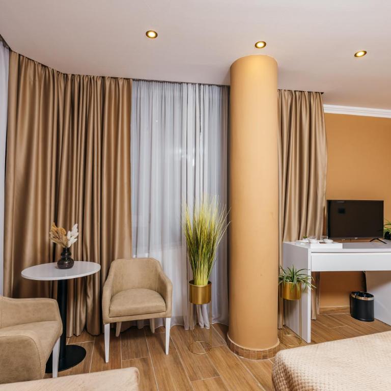ARABESQUE Apartments & Suite - Deluxe Triple Room with Sea View - 7