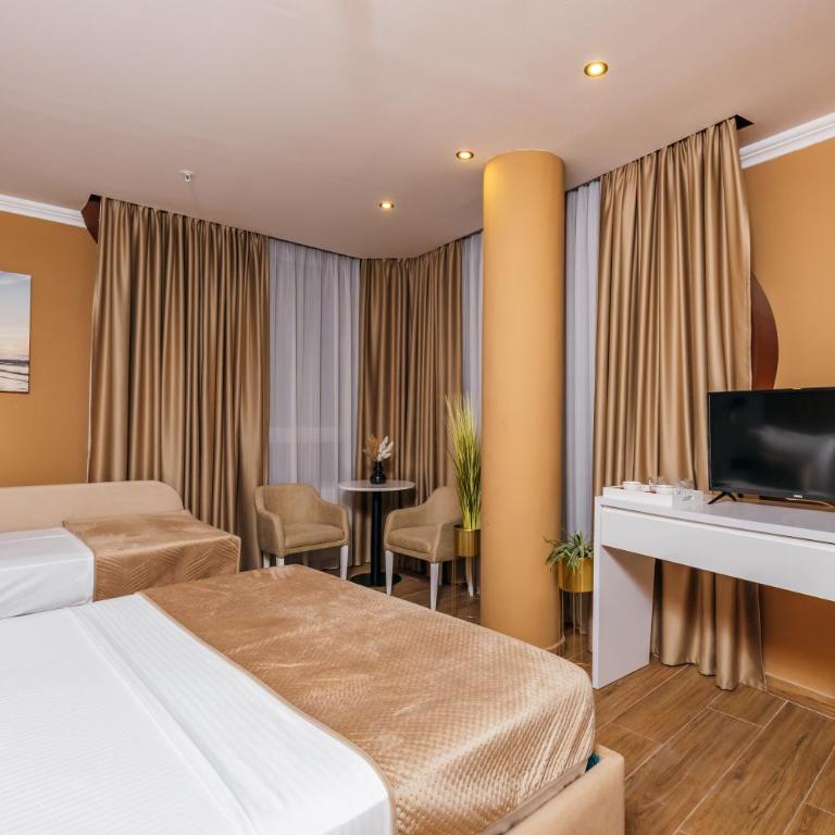 ARABESQUE Apartments & Suite - Deluxe Triple Room with Sea View - 6