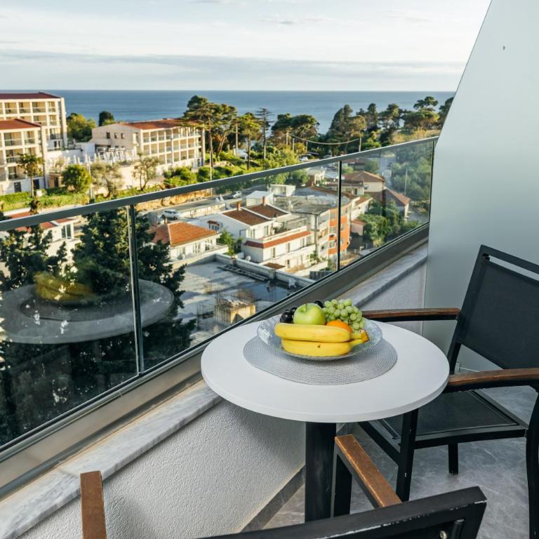 ARABESQUE Apartments & Suite - Deluxe Triple Room with Sea View - 1