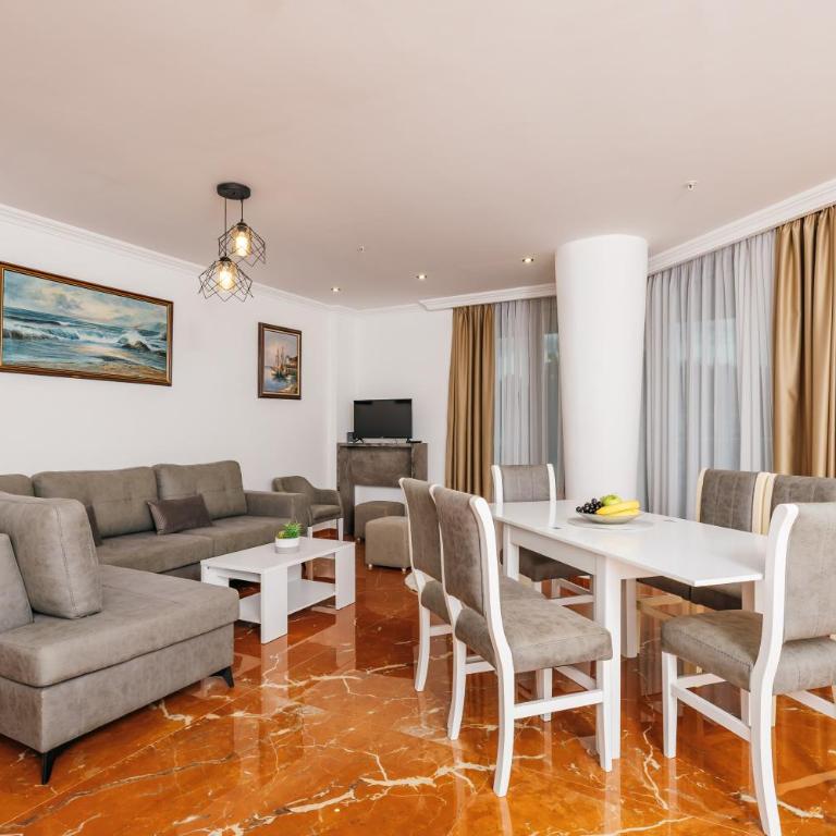 ARABESQUE Apartments & Suite - Two-Bedroom Apartment with Terrace and Sea View - 7