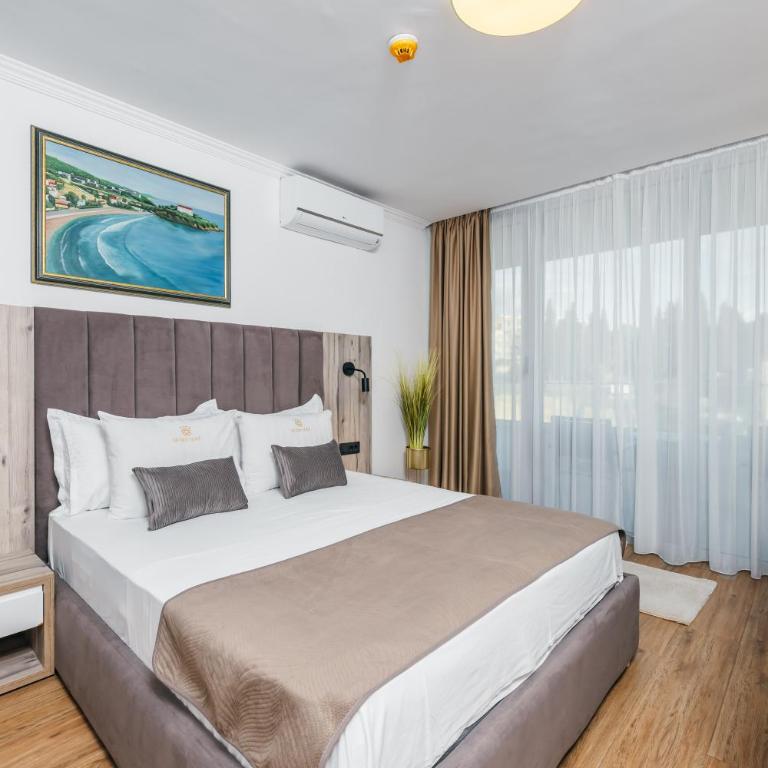 ARABESQUE Apartments & Suite - Deluxe Double Room with Balcony and Sea View - 5