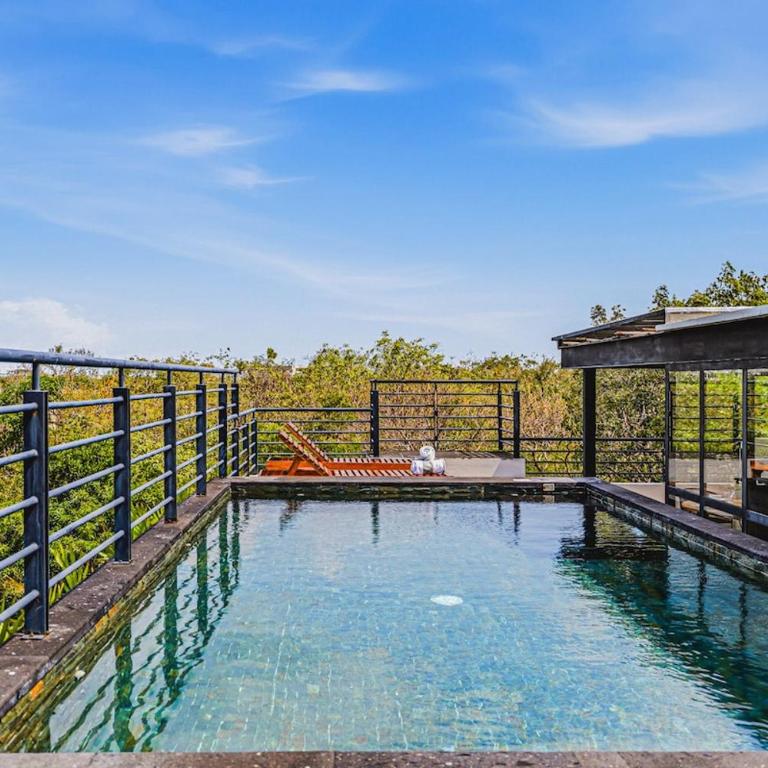 Serene 3BR Penthouse w Private Pool | Roof | Gym - Apartamento de 3 dormitorios - 3