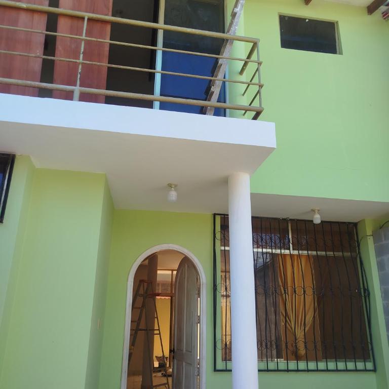 Casa de 2 pisos - One-Bedroom House - 9