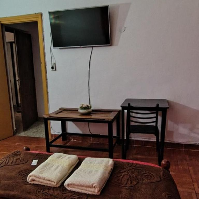 Hostal La Caleta - Triple Room with Bathroom - 13