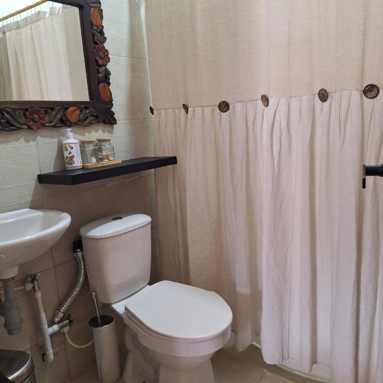 finca nalu - Three-Bedroom House - 22