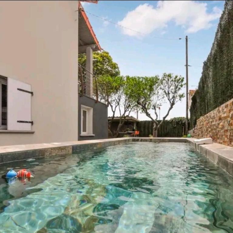 Escapade côtière à 5 min des plages - Villa avec Piscine Privée - 16