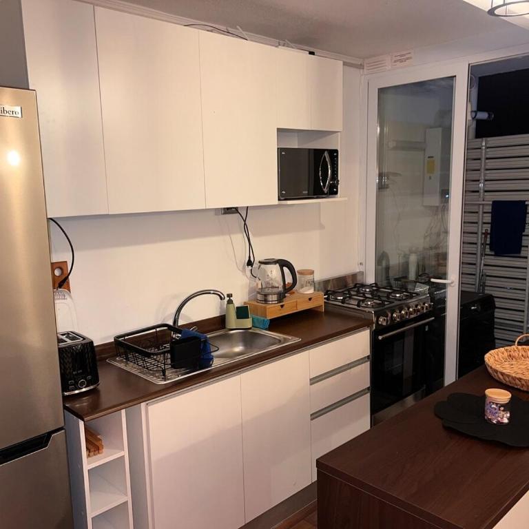 Hermoso Departamento nuevo, con vista al Lago y Volcán Villarrica, Chile - Three-Bedroom Apartment - 31