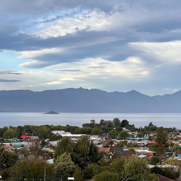Hermoso Departamento nuevo, con vista al Lago y Volcán Villarrica, Chile - Three-Bedroom Apartment - 45