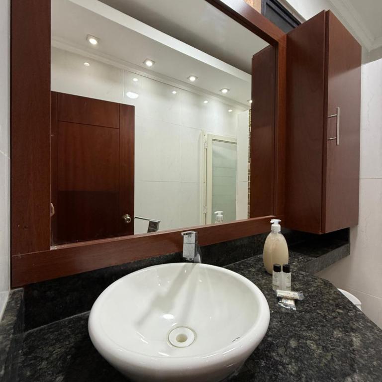Exclusive Executive & Couple Suite con Piscina - Double or Twin Room - 6
