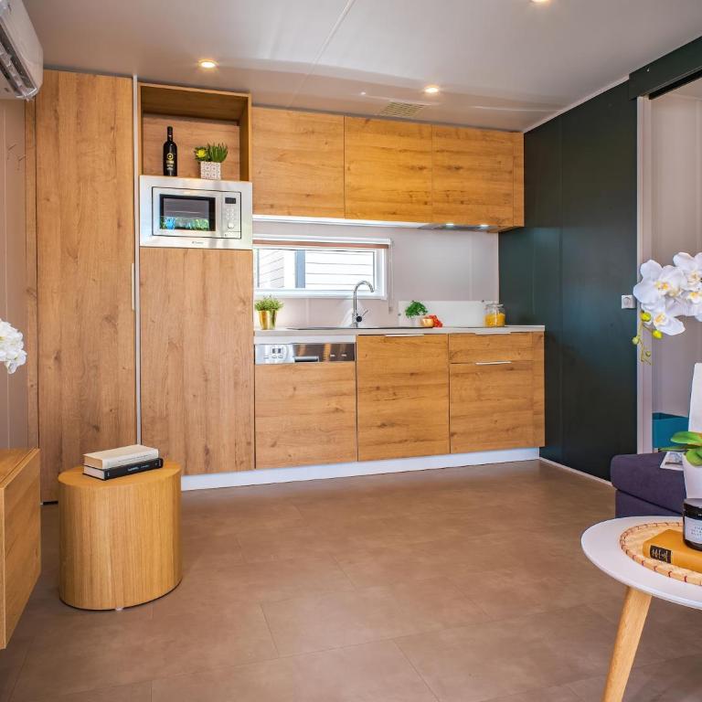 Tenuta Primero Grado Family Collection - Casa Mobile con 2 Camere da Letto - 4