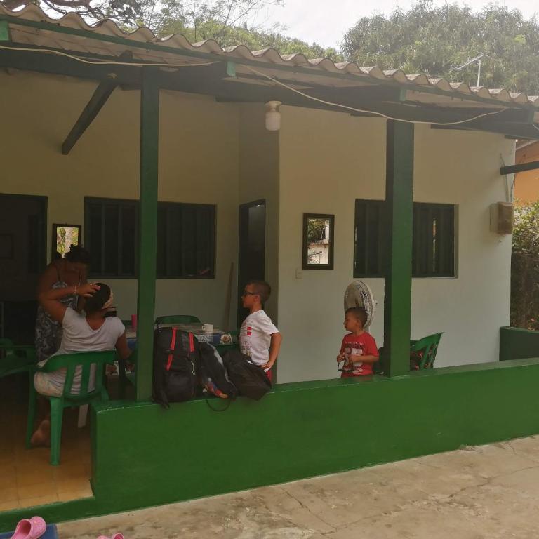 Tundaya - One-Bedroom House - 2