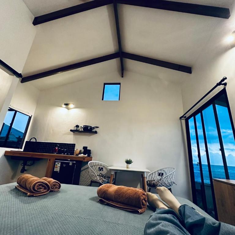Cabañas & Hostal Tojika - Studio with Ocean View - 5