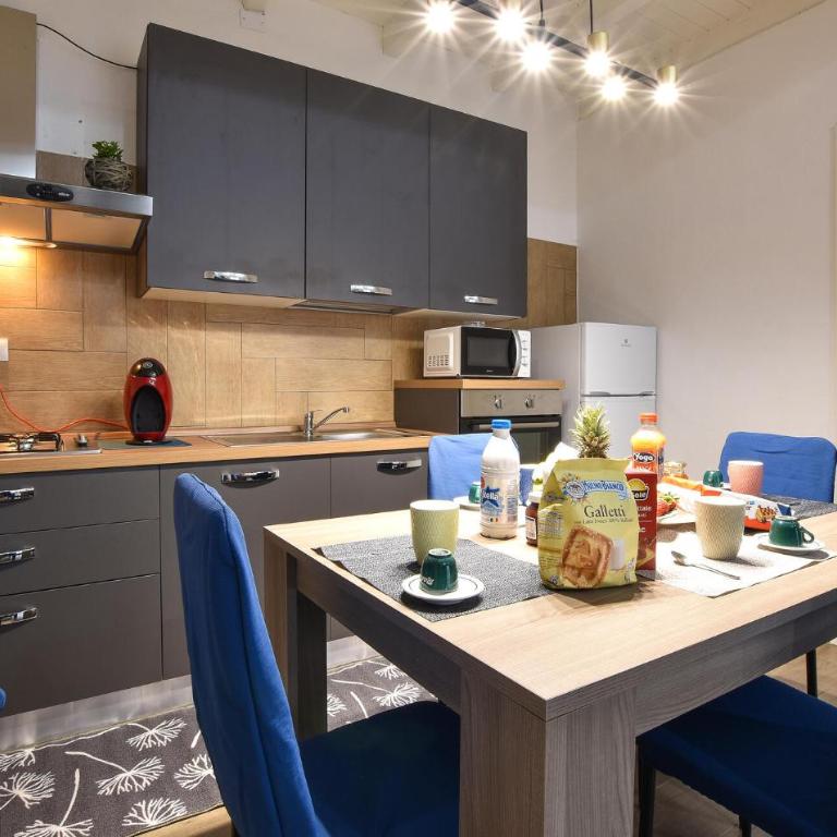 2 Bedroom Lovely Home In Castellammare Del Golf - Casa con 2 Camere da Letto - 2