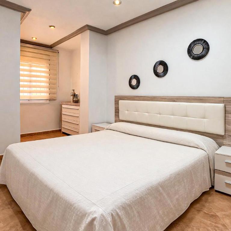 4 Bedroom Stunning Home In Villajoyosa - Casa de 4 dormitorios - 9