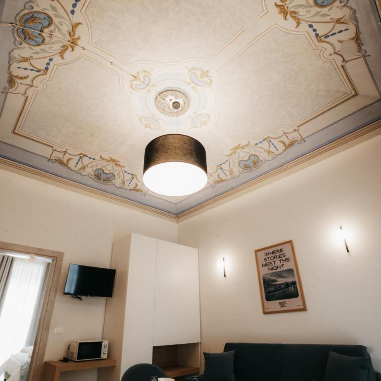 Sirenuse Suites Boutique ApartHotel RTA - Suite Superior - 11