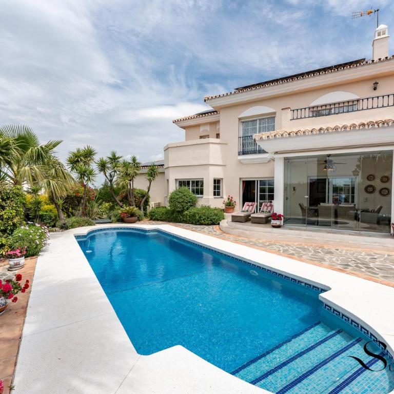 Luxury 3BR Villa by Alhaurín Golf, Heated Pool - Villa with Private Pool - 8