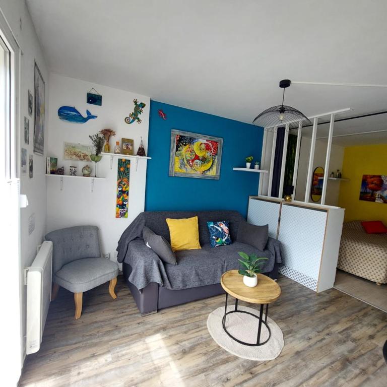 Appartement 2pers, superbe vue montagne, exposé sud, Résidence très calme, parking, 5mns à pied du centre - Appartement 1 Chambre - 3