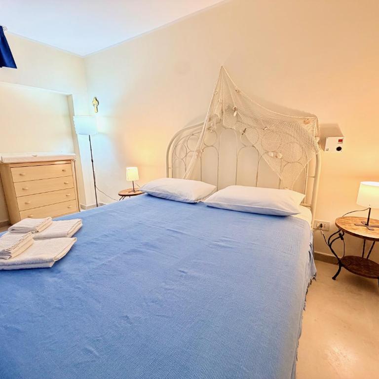 Sette Passi nel Blu - Three-Bedroom House - 4