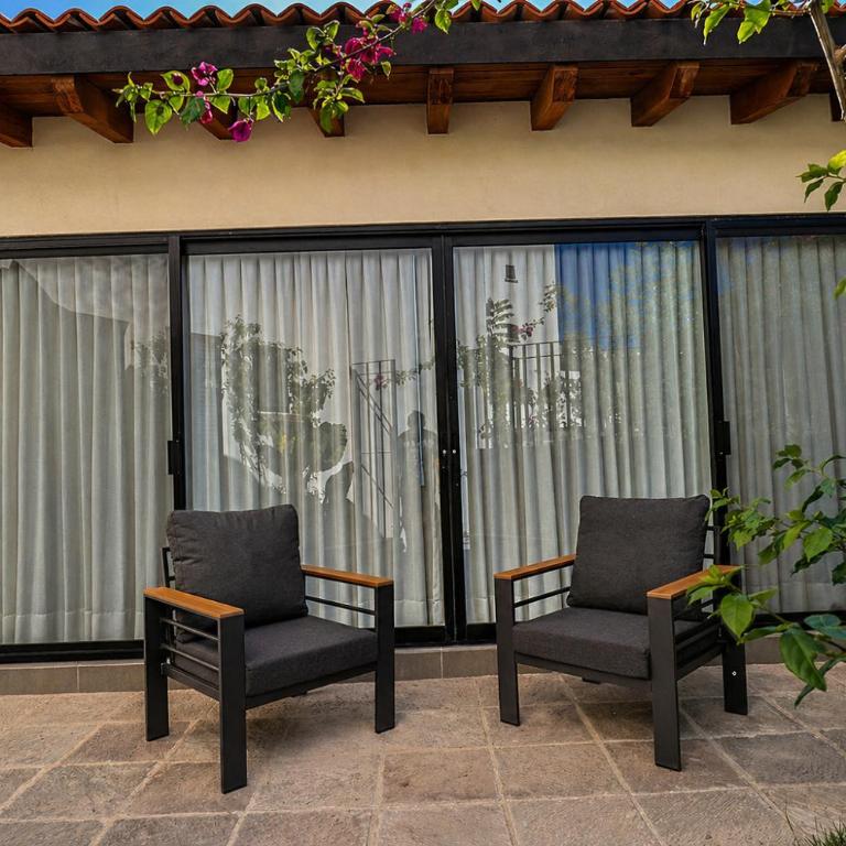 Modern 3BR Home - Pool & Gym in Nueva Escondida - Casa - 8