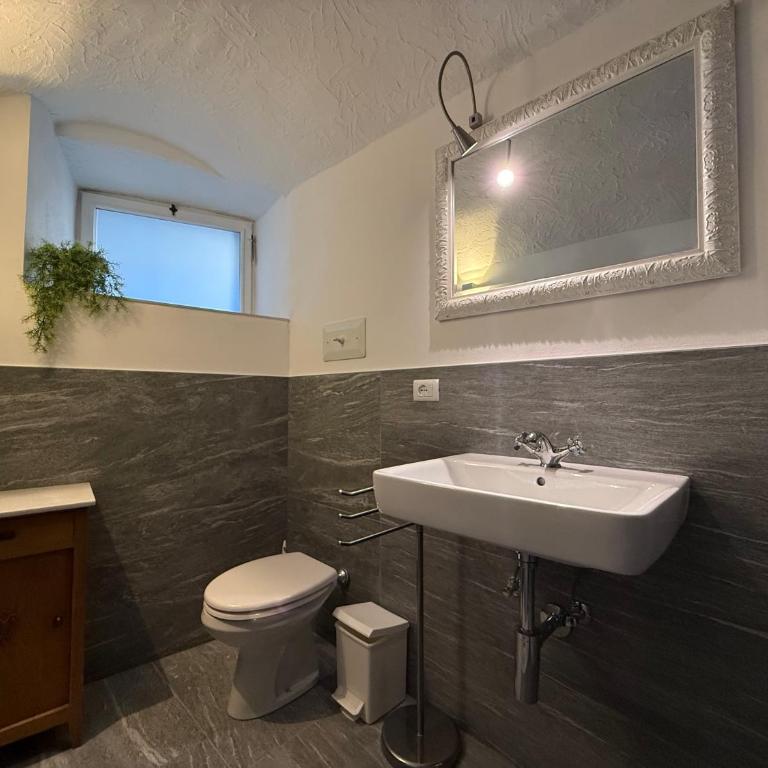 Casa Claudia Pieve centro storico - Casa a Schiera con 2 Camere da Letto - 34