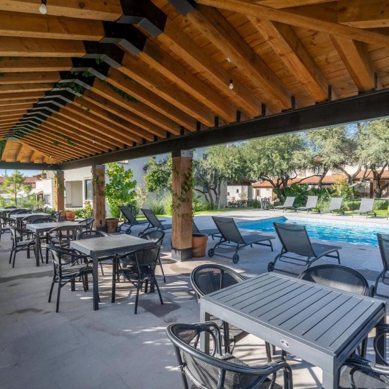 Modern 3BR Home - Pool & Gym in Nueva Escondida - Casa - 64
