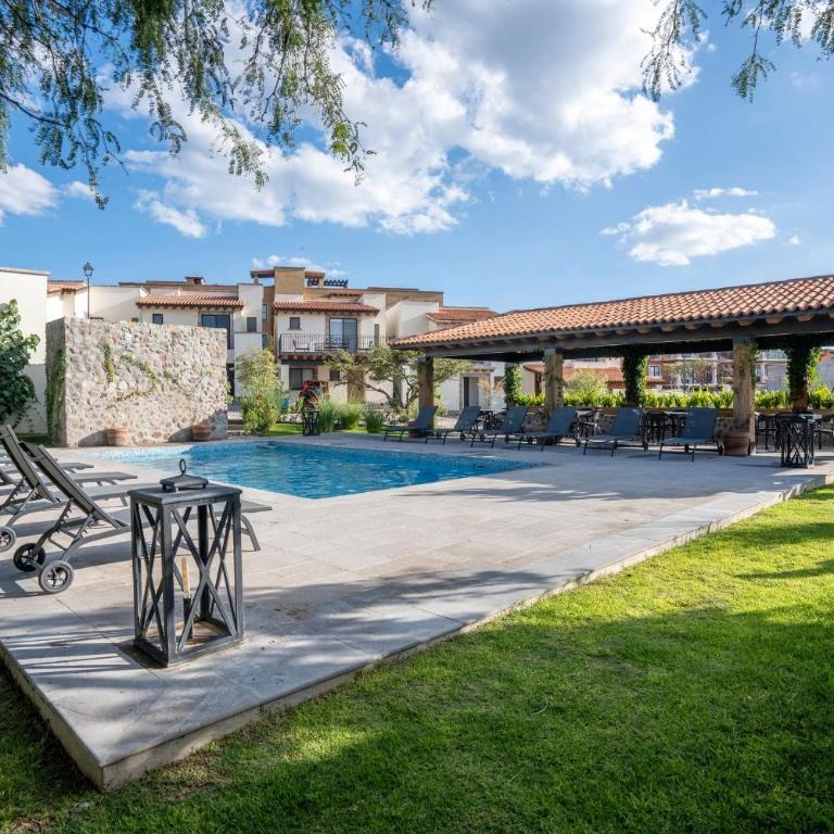 Modern 3BR Home - Pool & Gym in Nueva Escondida - Casa - 59