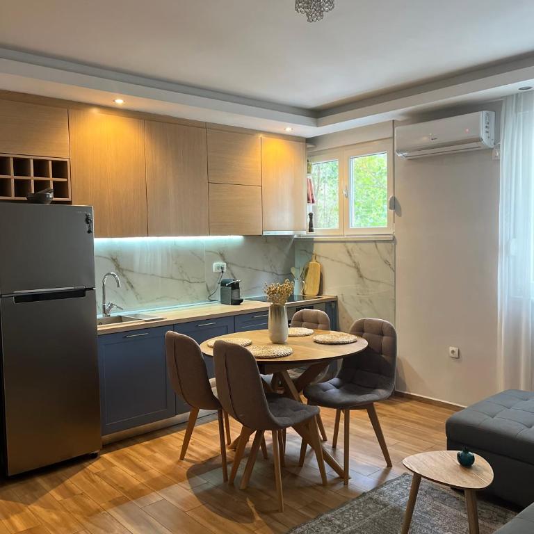 Captain Jane - One-Bedroom Apartment - 1