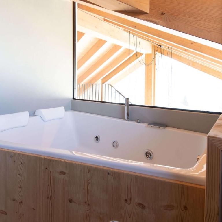 ABETE - Attic with Private Spa - Appartamento Deluxe con 2 Camere da Letto e Balcone - 6