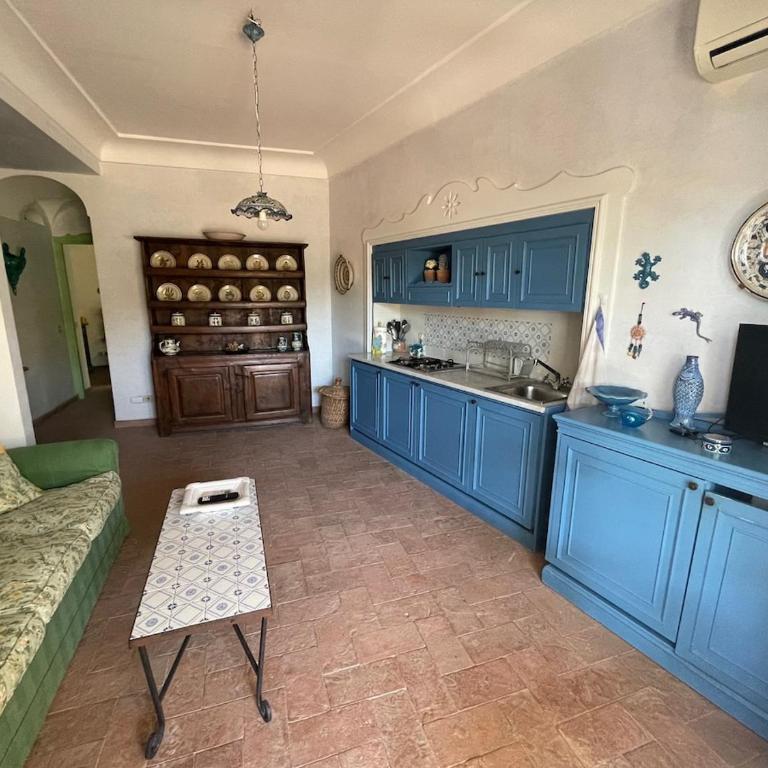 Casa di Ally - Appartamento con 2 Camere da Letto - 2