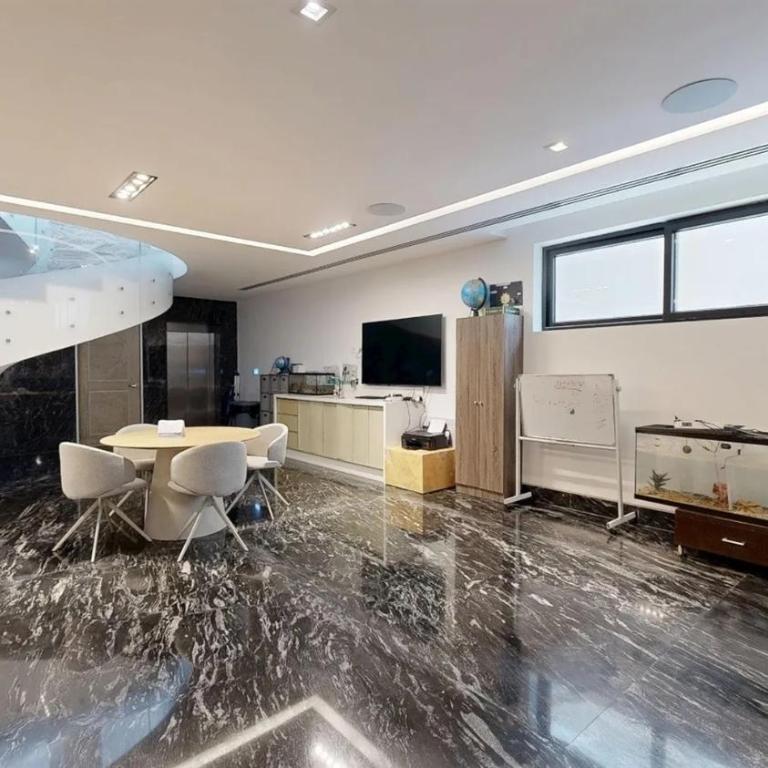 Spectacular Ultra-Luxury Lakefront Residence Roja - Villa - 17