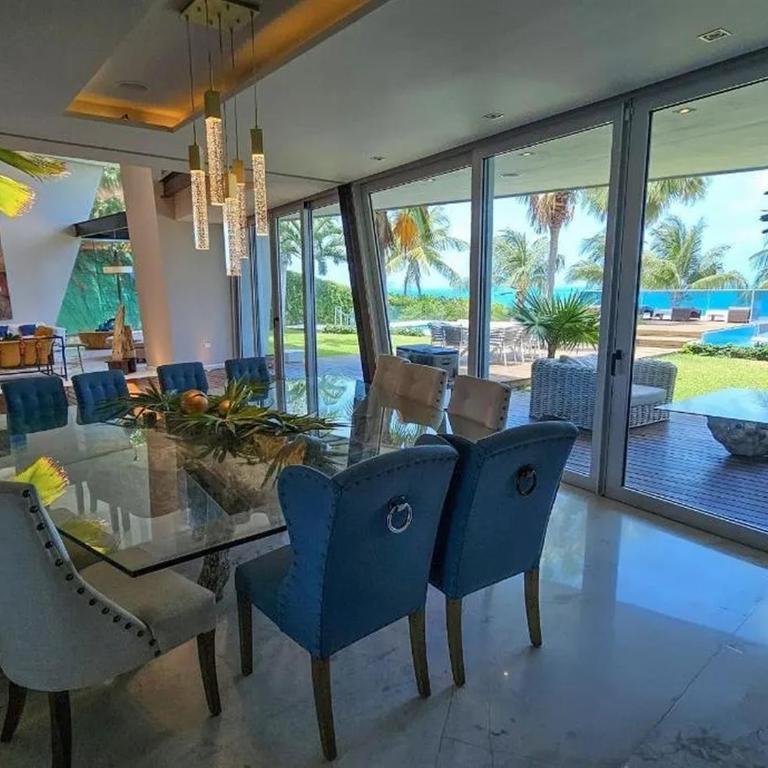 5 Bedrooms Villa Reynoso - Villa - 12