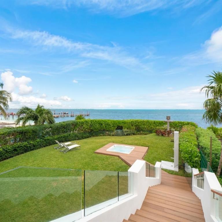 Iconic Villa Carmen Facing The Caribbean Sea - Villa - 29